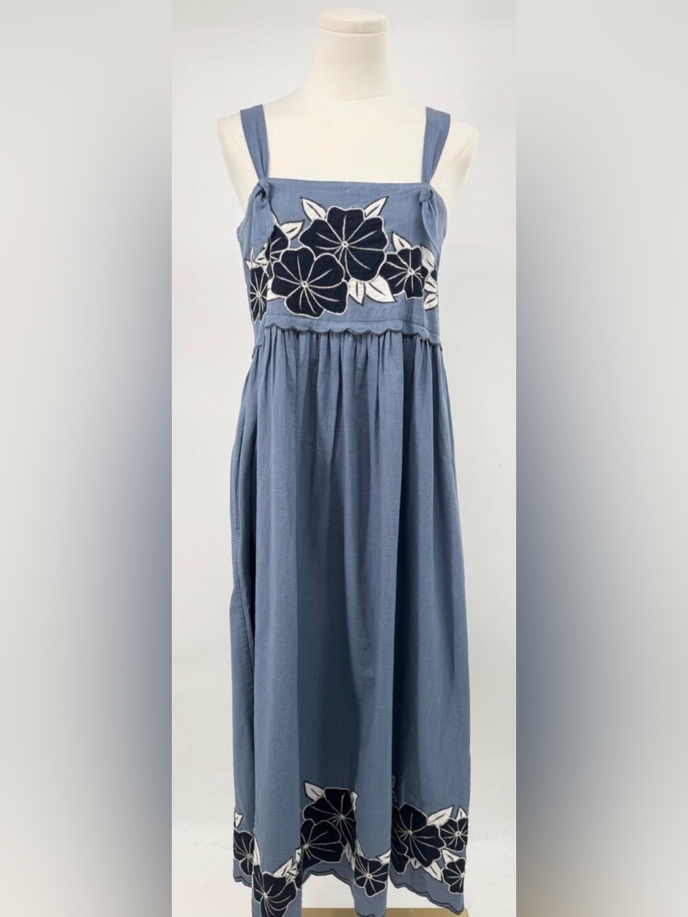 The Great. Blue Applique Floral Horizon Dress Sleeveless Floral Embroidered 1 S